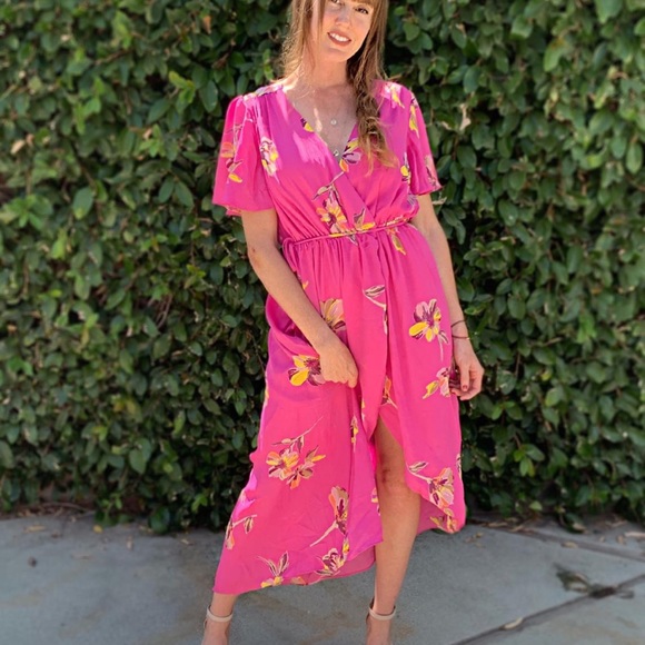 Short Sleeve Floral Print High-Low Wrap Dress - Picture 4 of 6